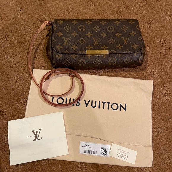 Louis Vuitton Handbags - Louis Vuitton Favorite MM